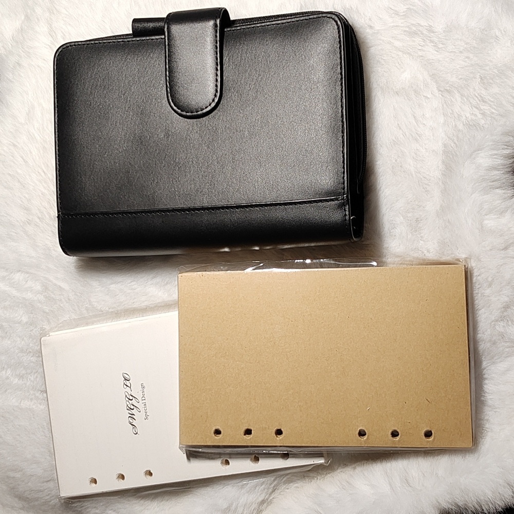 Buxton wallet/Binder organizer